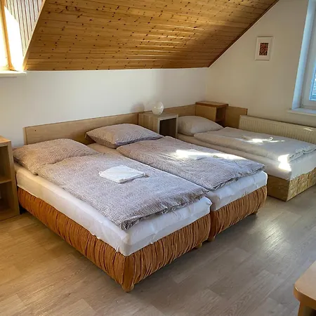 Apartman Hanka Roznov pod Radhostem Exterior photo